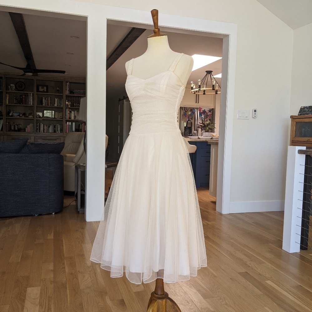 Flowy White Tulle Midi Dress